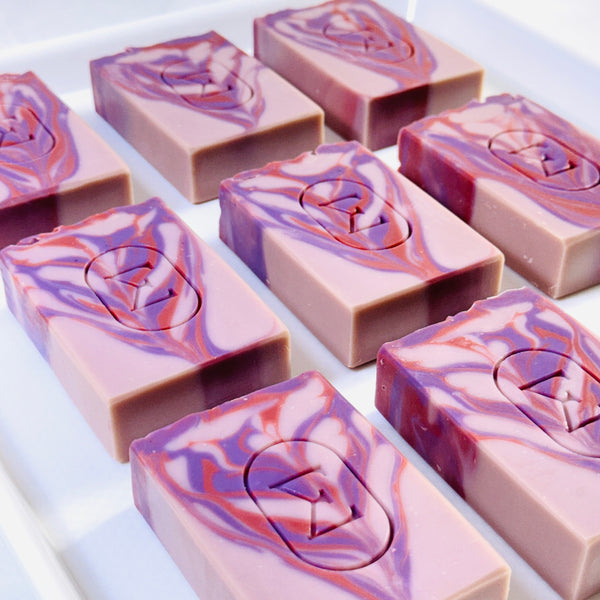 PUERTORRO | Merlot Skinny Tall Style Soap Bar