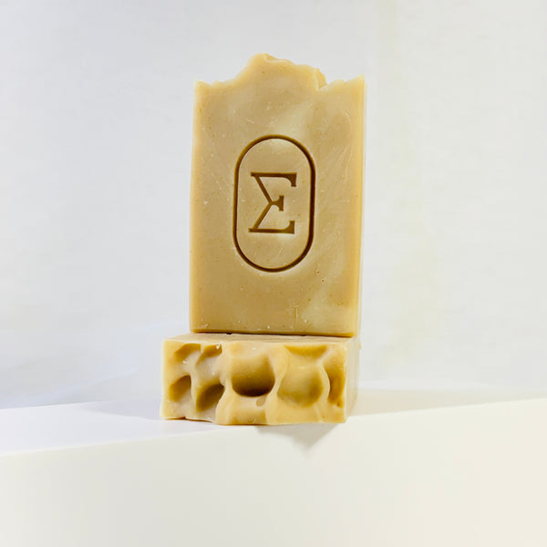 AVENITA • Colloidal Oatmeal & Sweet Almond Soap Bar