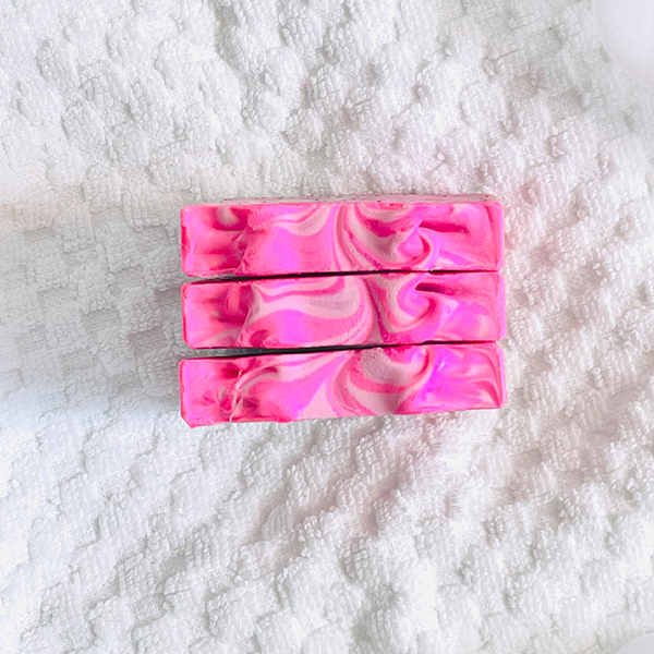 DRAGON FRUIT | EXFOLIANT Artisan Soap