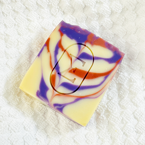 jabon artesanal grape soap bar